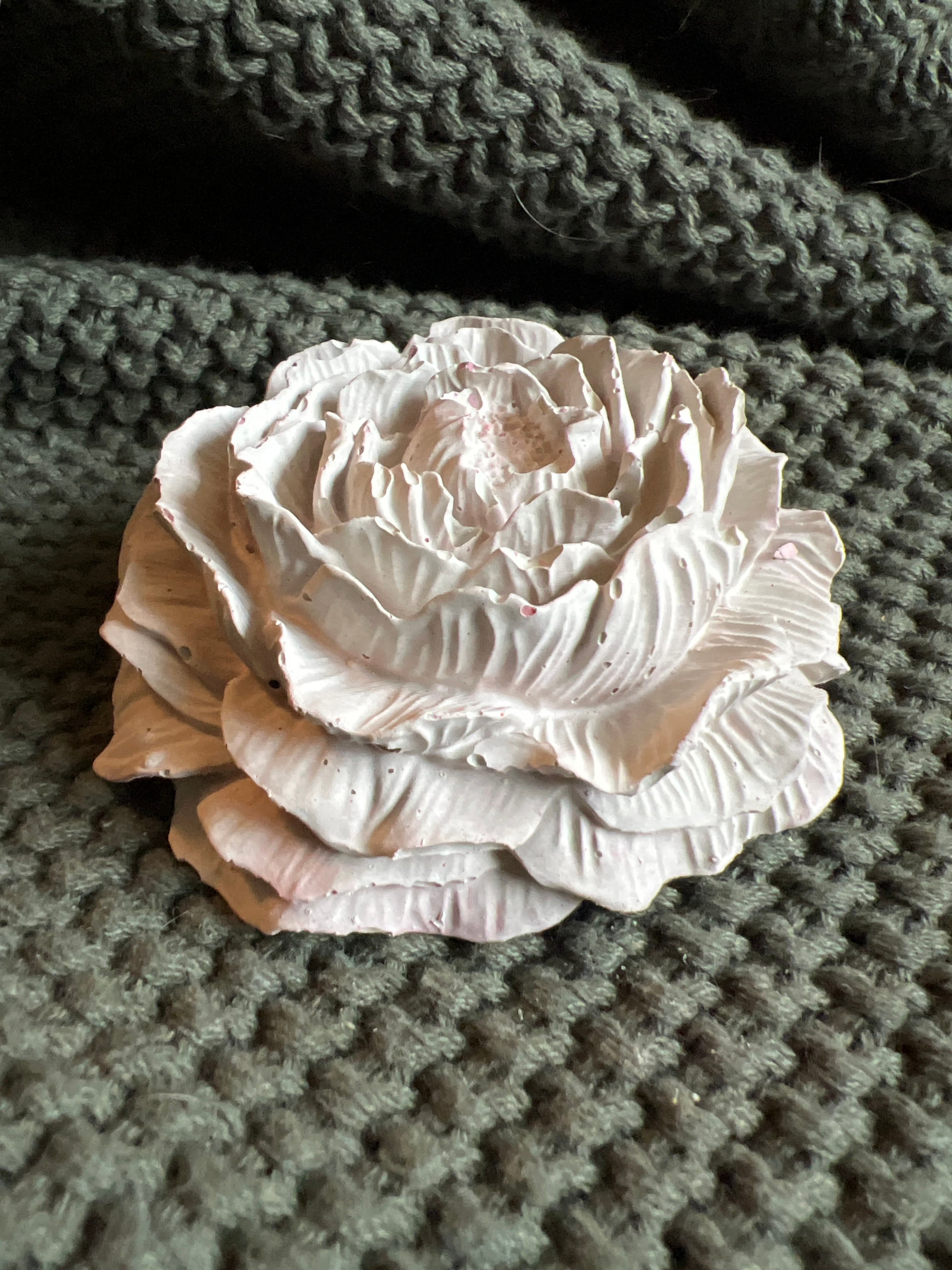 Peony side